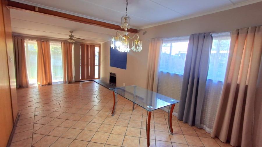 4 Bedroom Property for Sale in Sasolburg Ext 1 Free State